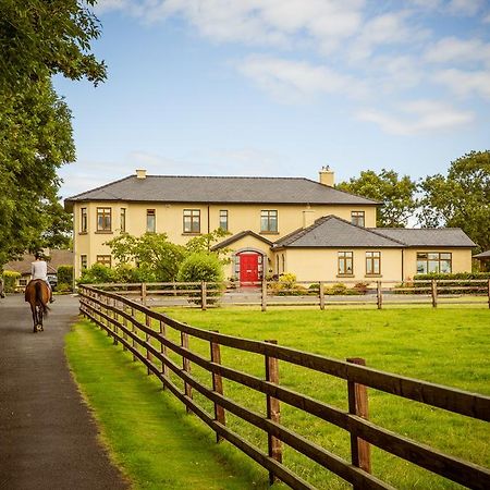 Cahergal Farmhouse B&B Newmarket-on-Fergus エクステリア 写真